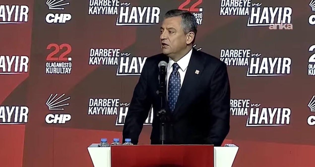 CHP’de Özgür Özel istedi yönetim düştü… Tekrar oylama yapılıyor