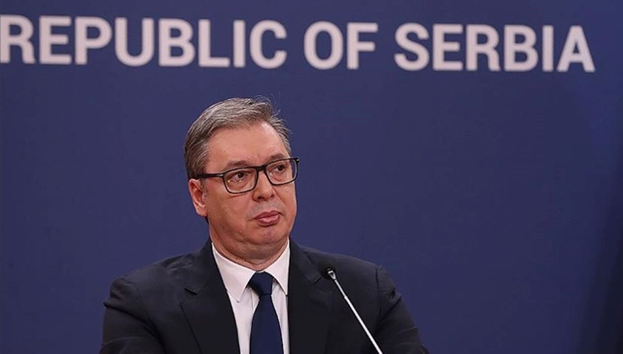 Sırbistan lideri Vucic: Dış güçler renkli devrim için dört milyar dolar harcadı