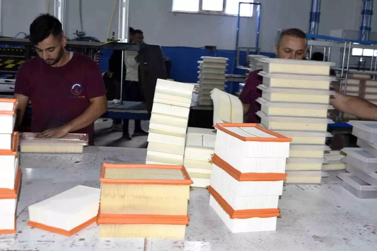 Bitlis’teki Filtre Fabrikası, İç Piyasada ve Yurt Dışında İlgi Görüyor