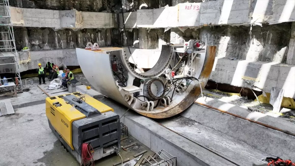 Körfezray Metro Projesi’nde TBM Montajı Başladı