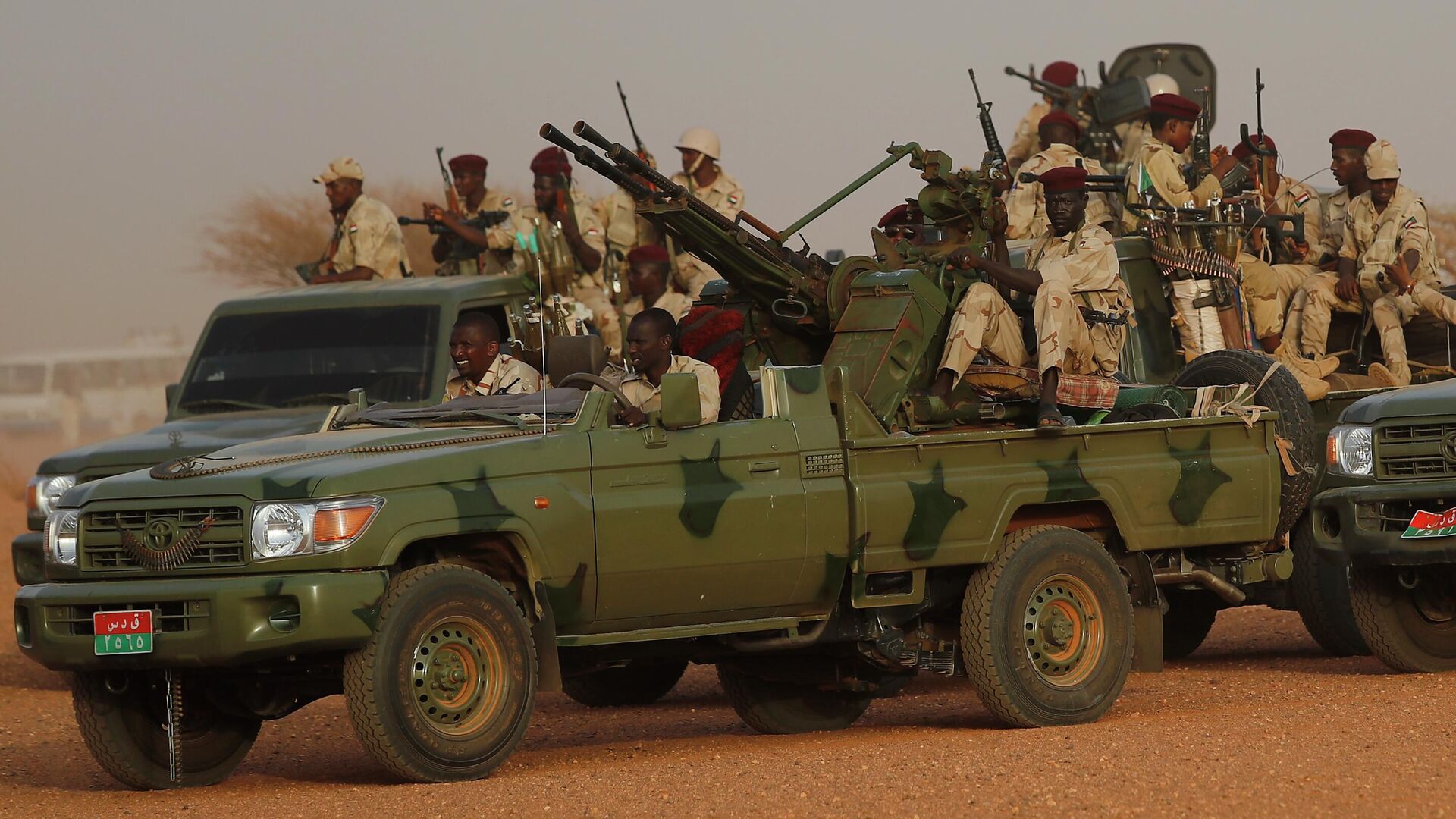 Sudan’da RSF, Darfur’daki ordu üssünün kontrolünü ele geçirdiğini açıkladı