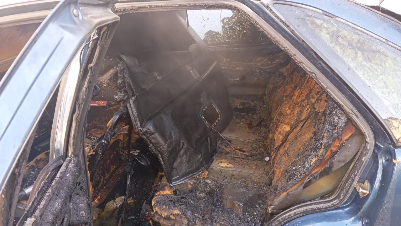 Tartıştığı kişinin aracını ateşe verdi! Gözaltına alındı