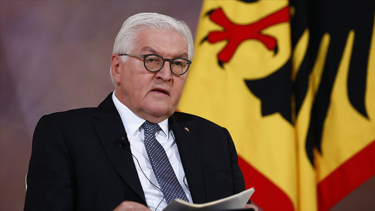 Almanya Cumhurbaşkanı Steinmeier’den zorunlu askerliğe destek