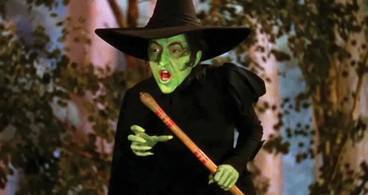 Ayakkabılar 32 milyon dolara satılmıştı… Şimdi de şapka müzayedeye çıkıyor