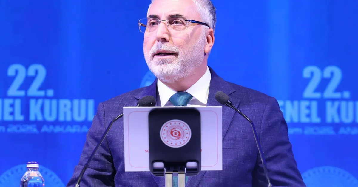 Bakan Işıkhan: İşsizlik düşüyor, istihdam artıyor