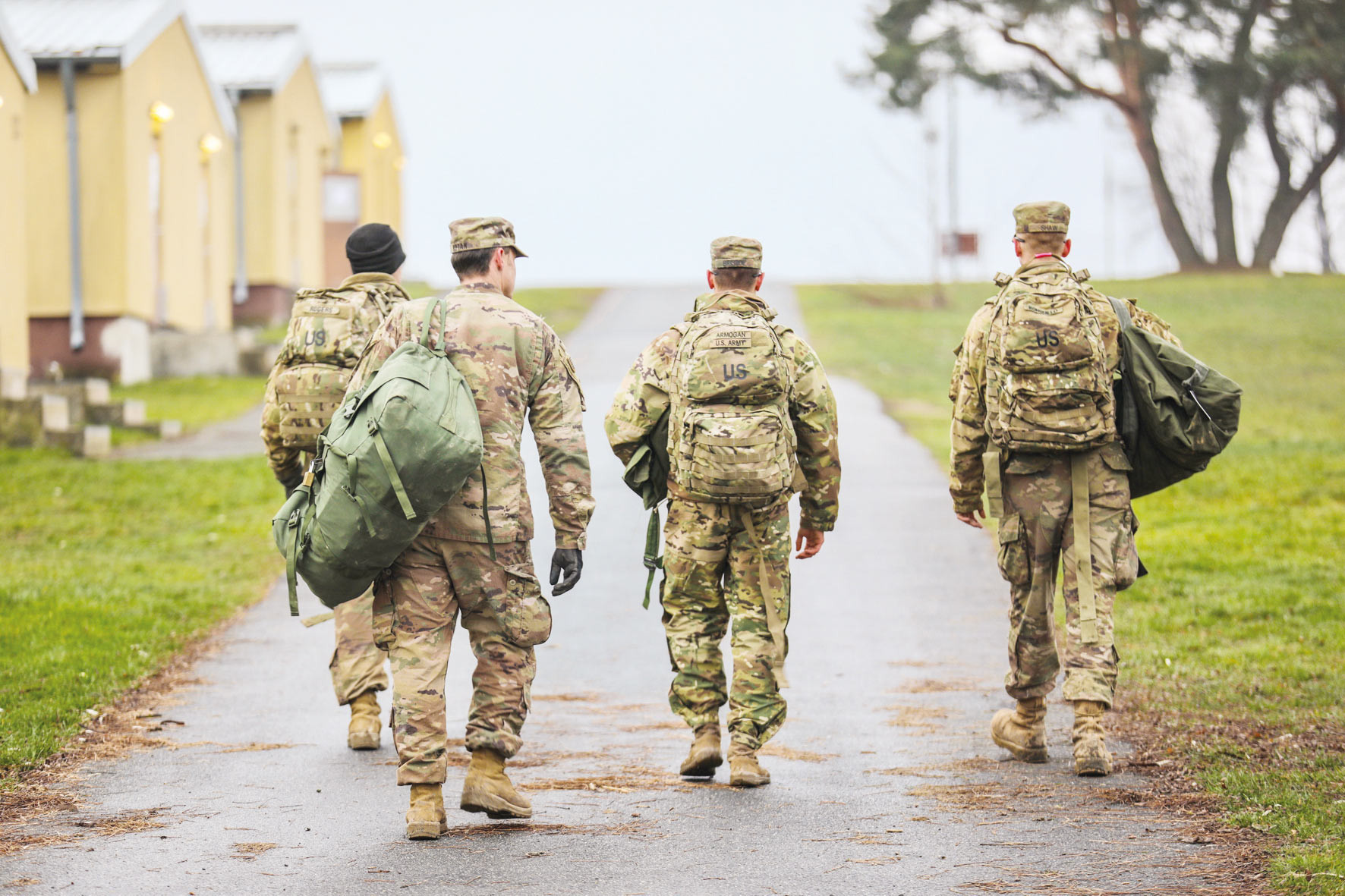 Kapanma orduyu da vurdu… ABD’li askerlere tavsiye: Alman aşevlerine gidin