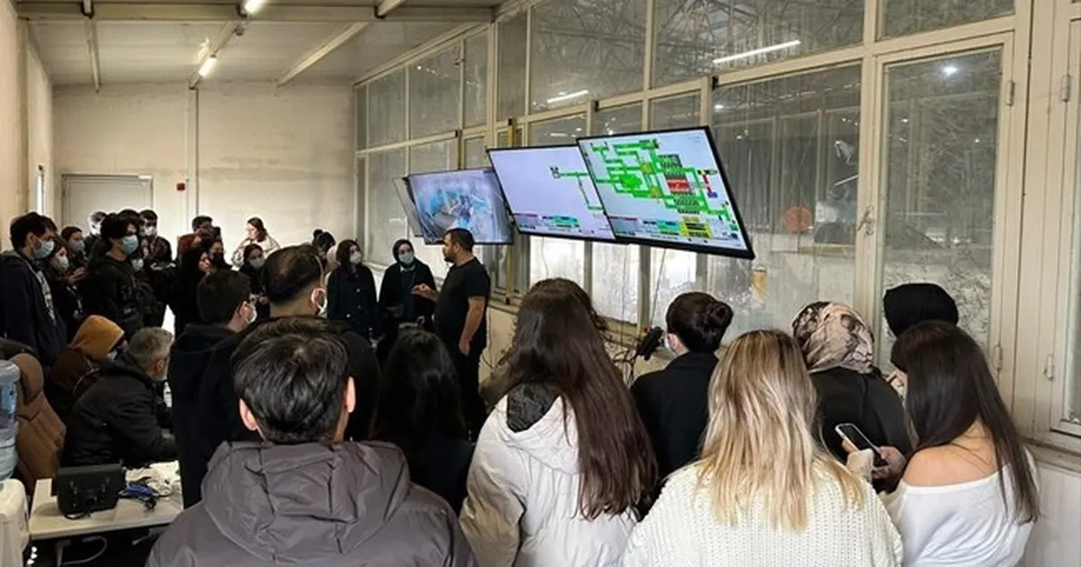 Denizli’de üniversiteliler katı atık tesisini yerinde gözlemledi