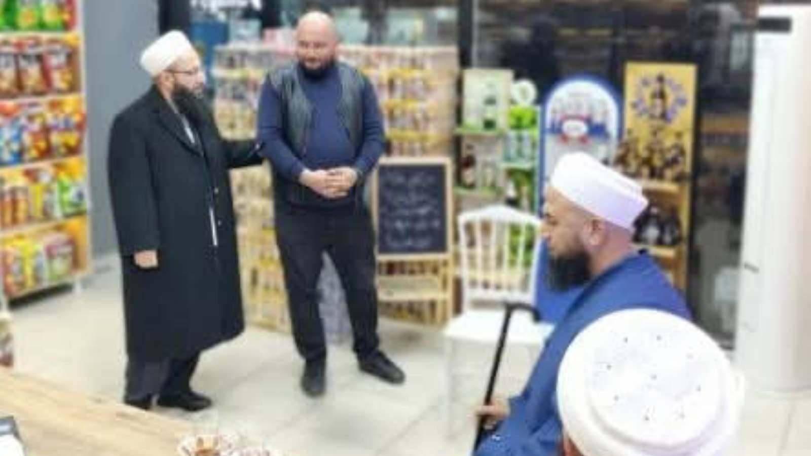 “İçki satışını bırak” diyen tebliğcilere tekel bayisi öyle cevap verdi ki donup kaldılar