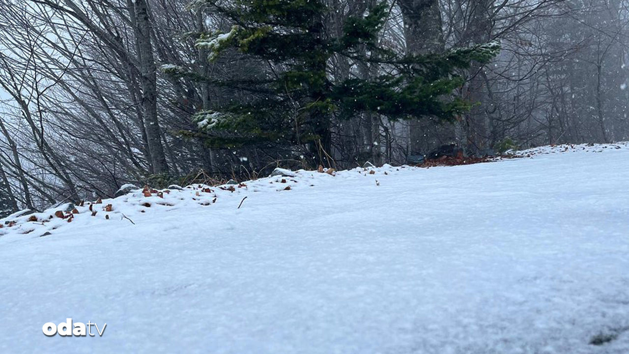 İstanbul’un yanı başında kar yağışı: Kartepe beyaza büründü