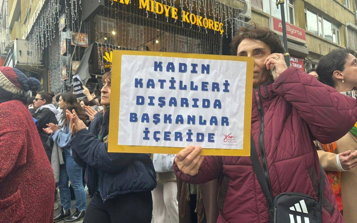 Fotoğraflarla Durdona Khakimova eylemi