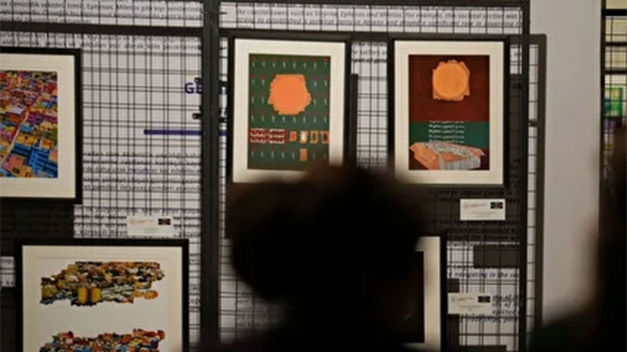 "Hala Yaşıyorum" Sergisi İzmir'de Filistin'in Direnişini ve Hafızasını Taşıyor