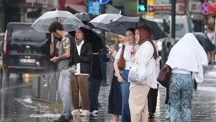 Akom ve meteorolojiden istanbul icin uyari pazartesi gece basliyor sali ogleye kadar surecek v5uiQ3VT